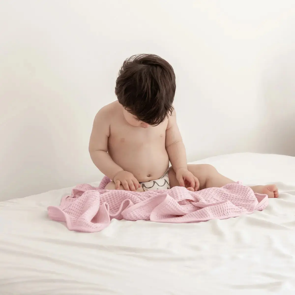 Bamboo Waffle Hooded Baby Towel - Image 3