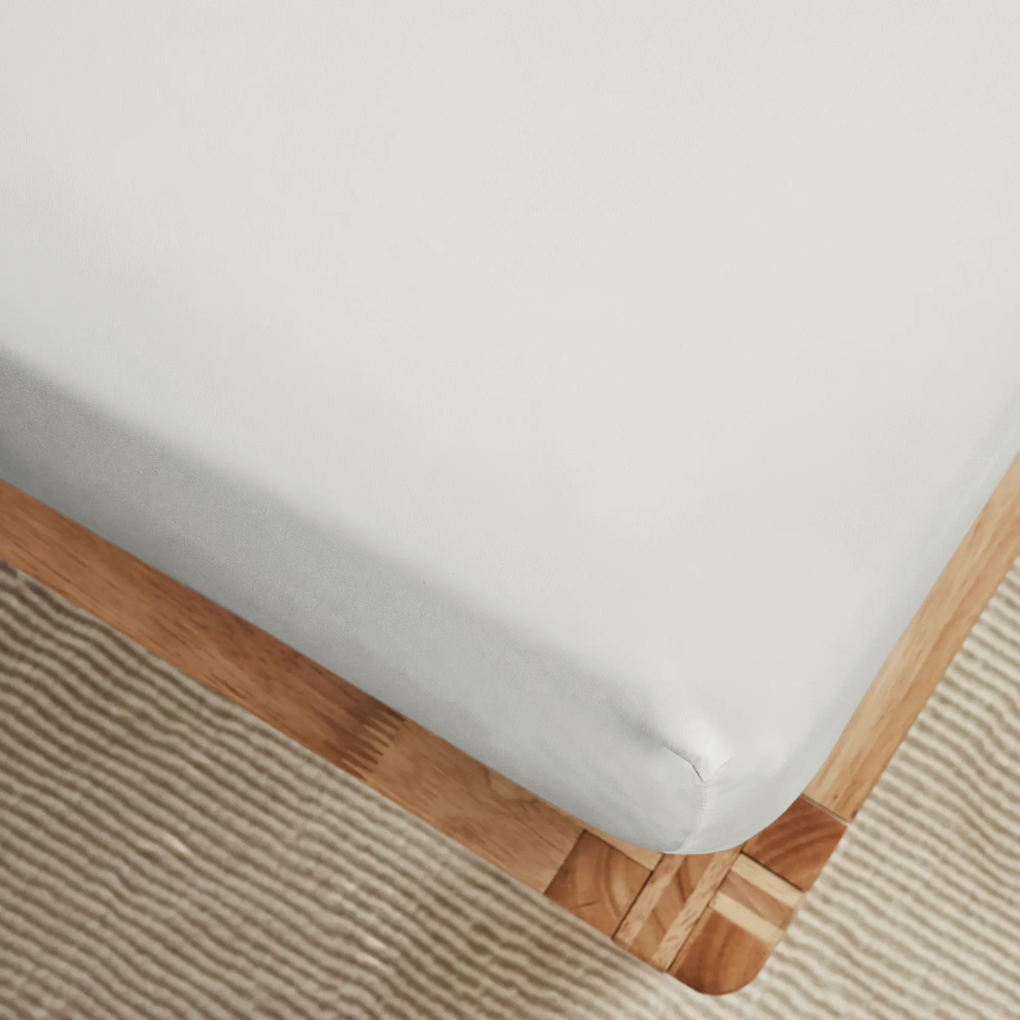 Luxe Bamboo Fitted Sheet - Image 4
